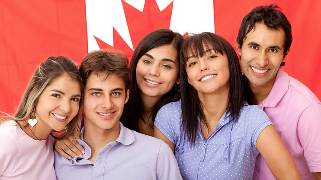 یکی از جذاب‌ترین روش‌هایی که امروزه برای اخذ اقامت کانادا وجود دارد دریافت ویزاهای نسبی، خانواده و حمایت مالی است